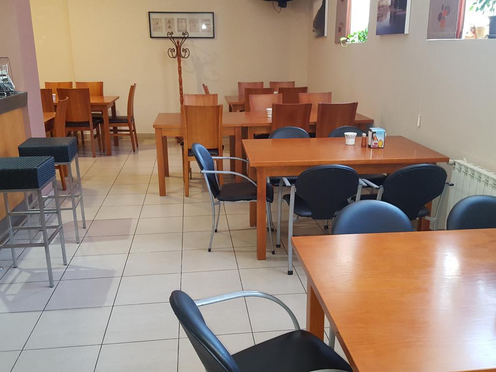 Hostal Galicia Don Benito Ngoại thất bức ảnh